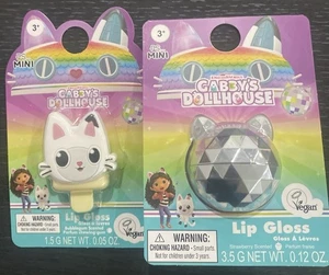 2 Lucidalabbra Gabby's Dollhouse Gomma Aromatizzata e Fragola Nuovi - Foto 1 di 4