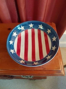 Vintage White & Blue w/ Stars Patriotic American Large Serving Bowl - Picture 1 of 6