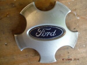 05 06 07 Ford Five Hundred 500 alloy wheel center cap 