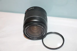 Canon zoom lens EF 28-80mm f/3.5-5.6 ii with Filter Canon Mount - Picture 1 of 3