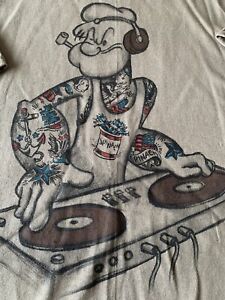 T-Shirt Popeye - Spinat Power Strong bis zum Finish Cartoon DJ Popeye