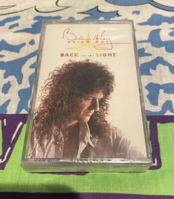 Brian May Back To The Light (запечатанная кассета) (ИМПОРТ ИЗ ВЕЛИКОБРИТАНИИ) рок - Изображение 1 из 4