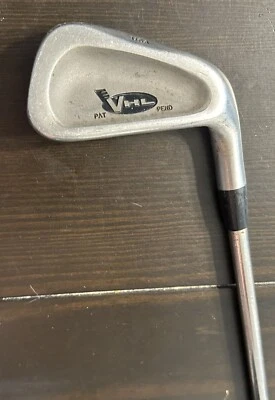 Maxfli VHL 7 Iron - Image 1 of 4