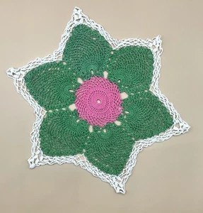 Vintage Hand Crocheted Doily 10-in. diameter Green Pink Center Star Shape Fine - Picture 1 of 2