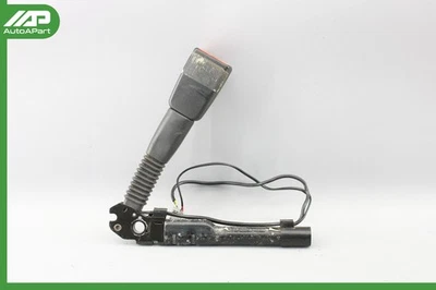 ✅ 06-13 BMW E82 E88 E90 E92 135i 325i передний левый натяжитель пряжки ремня безопасности изготовитель оборудования - Изображение 1 из 4