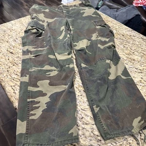 Pantalones de Carga Winchester Camuflados De Colección Para Hombres 38x30 Militar Ejército Bosque Caza - Imagen 1 de 8