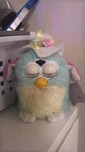 Vintage 2000 Spring Furby Special Limited Edition Tiger Electronics Ostern Works - Bild 1 von 1