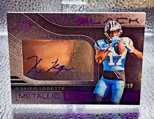 XAVIER LEGETTE 2025 Panini Black Metallic Marks VIOLA ~ Panthers AUTO #'d/99 - Foto 1 di 2