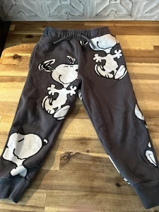 Süße Jungen Snoopy entzückende dunkelgrau/weiße Jogginghose Jogger Peanuts 2T - Bild 1 von 4