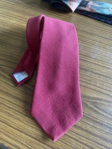 Atkinson's Made In Ireland Men's Necktie -linen Polyester-8cm Wide- 146cm-Red - Picture 1 of 6