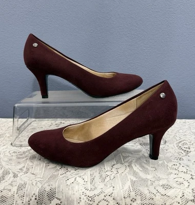 Life Stride Soporte de Arco Acolchado y Resistente al Deslizamiento Clásico Tacón Bomba Vino 8.5 M Foto 1 de 4