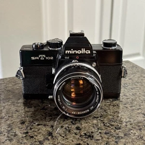 Minolta SRT 102 - getestet und funktionsfähig - benötigt neue Lichtdichtungen - mit 58 mm 1,4 Objektiv - Bild 1 von 12