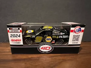 Chase Elliott 2024 #9 NAPA Gold Filtri Camaro ZL1 NASCAR 1/64 TAZZA - Foto 1 di 3