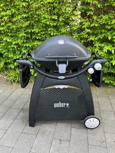 Webergrill Q3200 Black Edition mit Zubehör - Bild 1 von 6