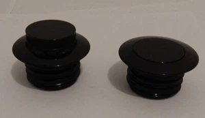 Harley aftermarket Gas caps Screw-in 82-95 Pop top Pair CC 651860 new - Picture 1 of 1