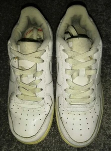Nike Trainers Size Uk 5 - Picture 1 of 7