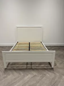 WOOODEN KING-SIZE BED 5.0FT IN WHITE FREE DELIVERY - Picture 1 of 13