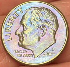 2005-D Roosevelt Dime Beautiful Lustrous Rainbow Toned  Coin  #13 - Picture 1 of 16