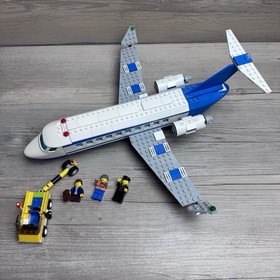 LEGO City Passenger Plane #3181 2010 90% Complete with Mini Figures Preowned