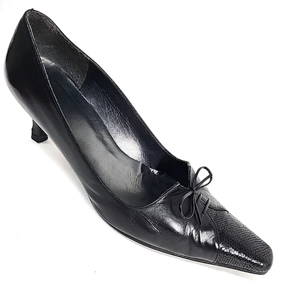 Zapatos de salón vintage Stuart Weitzman punta puntiaguda mujer 9,5 m negro tacón de gatito corsé arco Foto 1 de 4