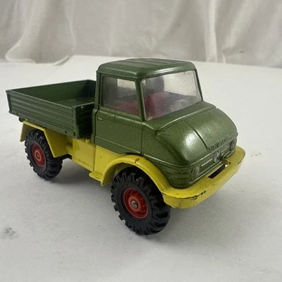 Corgi Unimog 406 Green & Yellow Mercedes Benz Work Truck - Image 1 of 4