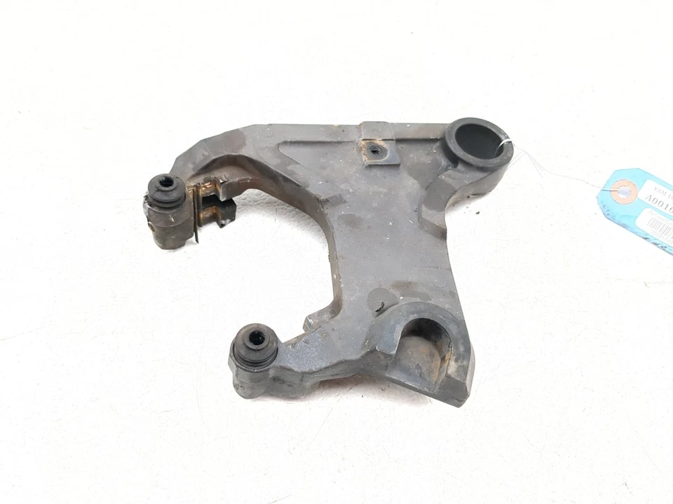 09-20 Yamaha Vmax 1700 VMX17 Rear Caliper Bracket 2S3-25921-00-00 - Image 1 of 4