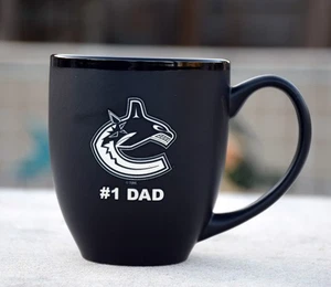 NHL Hockey Vancouver Canucks #1 Dad 16 Unzen Lasergravur mattschwarz Tasse von Rico - Bild 1 von 5