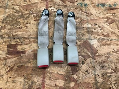 2010 Nissan Versa Right Rear Back Seat Belt Buckle Latches - Image 1 of 3