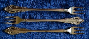Set 3 SEAFOOD COCKTAIL FORK Oneida Community SILVER ARTISTRY Silverplate 1965 - Picture 1 of 9