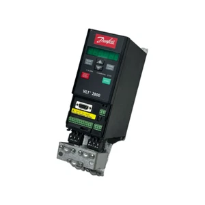 DANFOSS 195N0003 VLT2803PS2B20STR1DBF00A00 0.9kVA - Picture 1 of 2