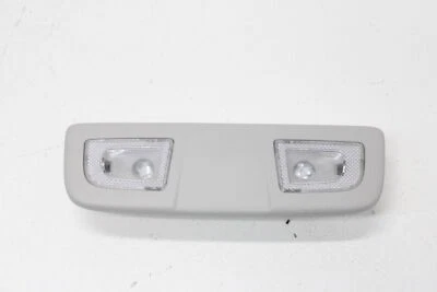 Chevrolet Traverse 2018-2023 techo trasero superior cúpula luz lámpara OEM Foto 1 de 4