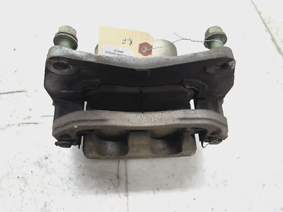 Conjunto de pinza de freno delantera derecha Subaru Outback 2015-2019 OEM Foto 1 de 4