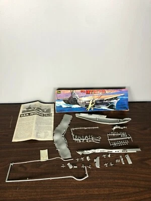 vintage Revell 1/720 Scale Model Kit H-462 USS Intrepid 14 1/4" WWII Carrier Box - Image 1 of 4