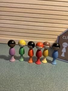 Clicques Magnet Holz Puppen Regenbogen Puppen - Bild 1 von 5