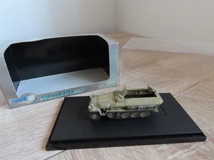 Dragon Armor 60230 Sd.Kfz.251 Ausf.C Eastern Front 1943 - 1:72 Scale WW2 Model - Picture 1 of 11