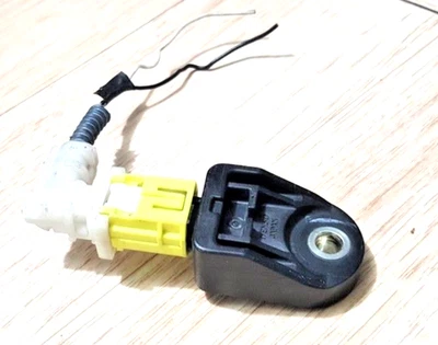 2007–2011 toyota camry front impact sensor 89173-42080 8917342080 oem e94 - Image 1 of 3