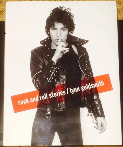 Autographed Lynn Goldsmith Rock & Roll Stories Bob Dylan U2 Michael Jackson HC Cover