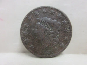 Moneda tipo cobre vintage de centavo grande con cabeza de corona de Estados Unidos de 1831 - Imagen 1 de 8