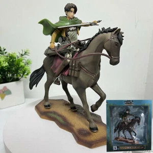 action figure attacco al capitano Levi Ackerman a cavallo statua 18 cm + scatola - Foto 1 di 12