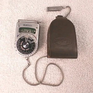 Vintage Sekonic Seiko L-6 / L-VI Photography Light Meter w/ Leather Case & Chain - Picture 1 of 7