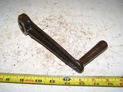 Manivela de arranque de hierro fundido IHC 1hp FAMOUS TITAN TOM THUMB Miss motor de gasolina G6515 Foto 1 de 4