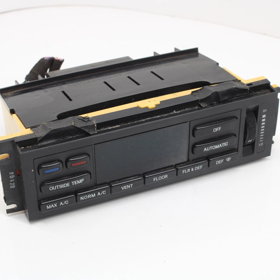 Módulo de control climático temperatura calor aire acondicionado Lincoln Town Car 1995-1997 PMF5VH-19C933-AF Foto 1 de 4