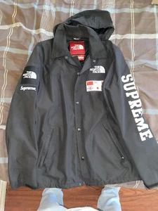 Supreme The North Face Flaggen - Bild 1 von 6
