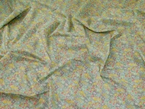 Liberty London Michelle Tana tessuto prato cotone verde - al metro