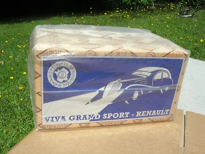 CIJ 1/43 COFFRET RENAULT VIVA GRAND SPORT BLEUE serie limitée 1000 exemplaires! - Photo 1/2