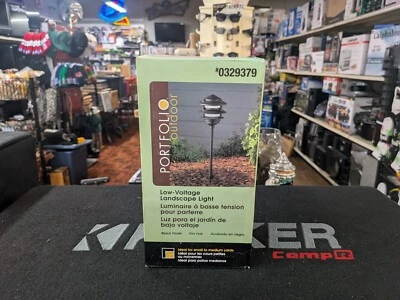 Portfolio Paisaje Negro Luz de Camino de Bajo Voltaje Foto 1 de 2