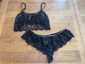 Victoria's Secret Black XXLARGE Twinkle Strap Lace Bralette & Flutter Shorts Set - Picture 1 of 4