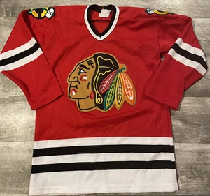 Vintage NHL Chicago Blackhawks CCM Red Hockey Jersey Youth Size S/M - Picture 1 of 5