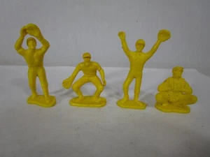 4 Louis Marx Baseball Player Figures Yellow vintage Rare - Picture 1 of 8
