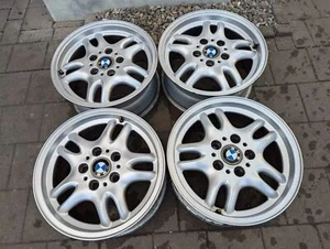 Llantas de aluminio originales BMW 3er E46 7Jx16 ET 46 5X120 1182760-5 - Imagen 1 de 7